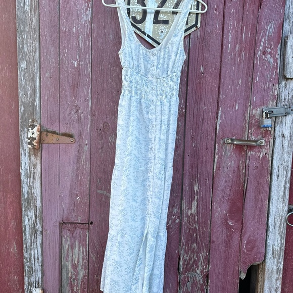 Urban Outfitters dress, like new, worn only once - Picture 3 of 5